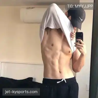潘里亭